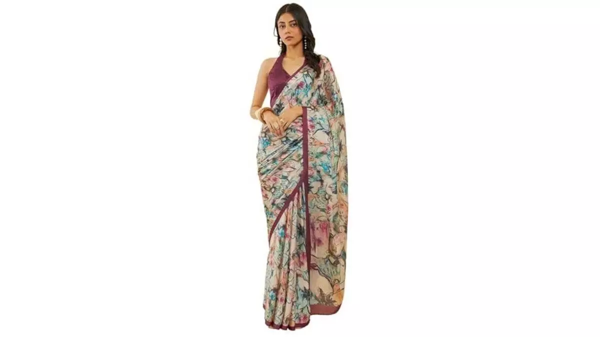 Floral Print Saree:  रिमझिम बारिश में रिफ्रेशिंग लुक देंगे