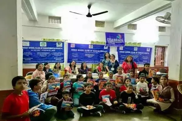 Ranchi: इनरव्हील क्लब ने बच्चों को कैंसर के प्रति किया जागरूक