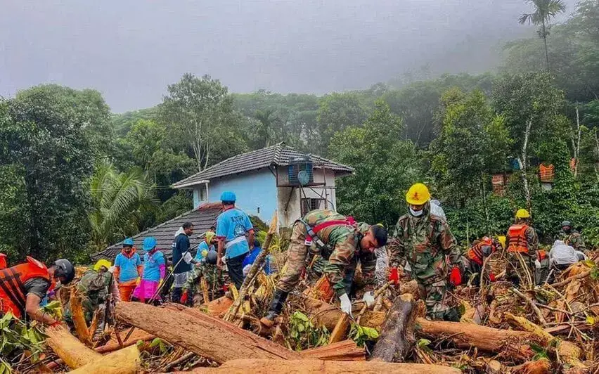 KERALA : चोरी ने वायनाड भूस्खलन पीड़ितों की परेशानी बढ़ाई, पुलिस ने रात्रि गश्त बढ़ा दी