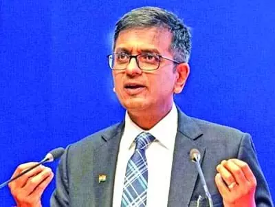 CJI: लोग न्यायिक प्रक्रिया से इतने तंग आ चुके हैं कि वे बस समझौता चाहते