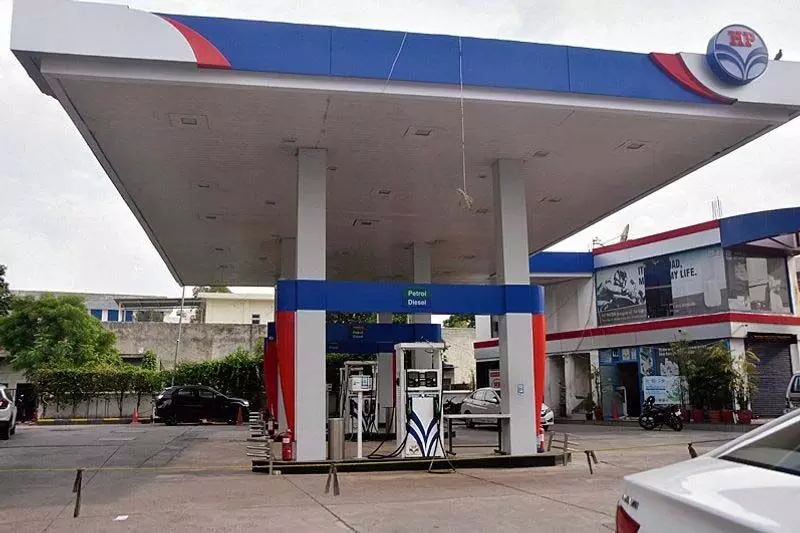 Ludhiana: पेट्रोल डीलर्स अगले सप्ताह रविवार को पंप बंद रखने का निर्णय लेंगे