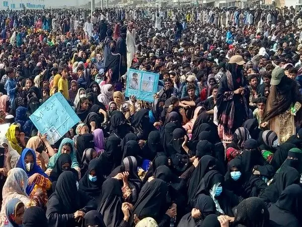 Pakistan: बलूच प्रदर्शनकारियों पर राज्य की कार्रवाई से कराची के कार्यकर्ता नाराज