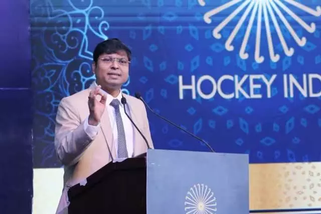 Hockey India प्रमुख दिलीप टिर्की ने रेफरी की कार्यप्रणाली पर कहा