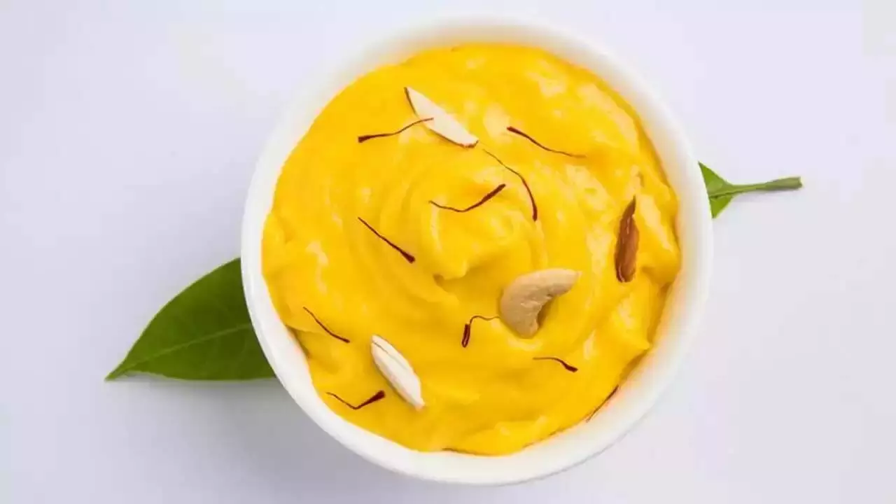 Recipe: घर में बनाएं स्वादिष्ट मैंगो बासुंदी, जाने रेसिपी