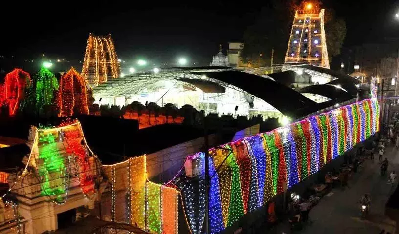 Telangana: वेमुलावाड़ा मंदिर में सोमवार से दर्शन पर रोक