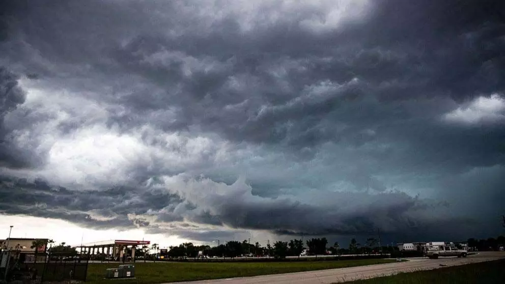 तूफान डेबी Florida की ओर, भारी बारिश की संभावना