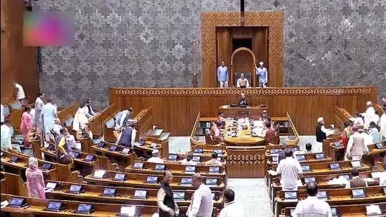 Delhi: आज संसद में पेश किए जाएंगे प्रमुख विधेयक
