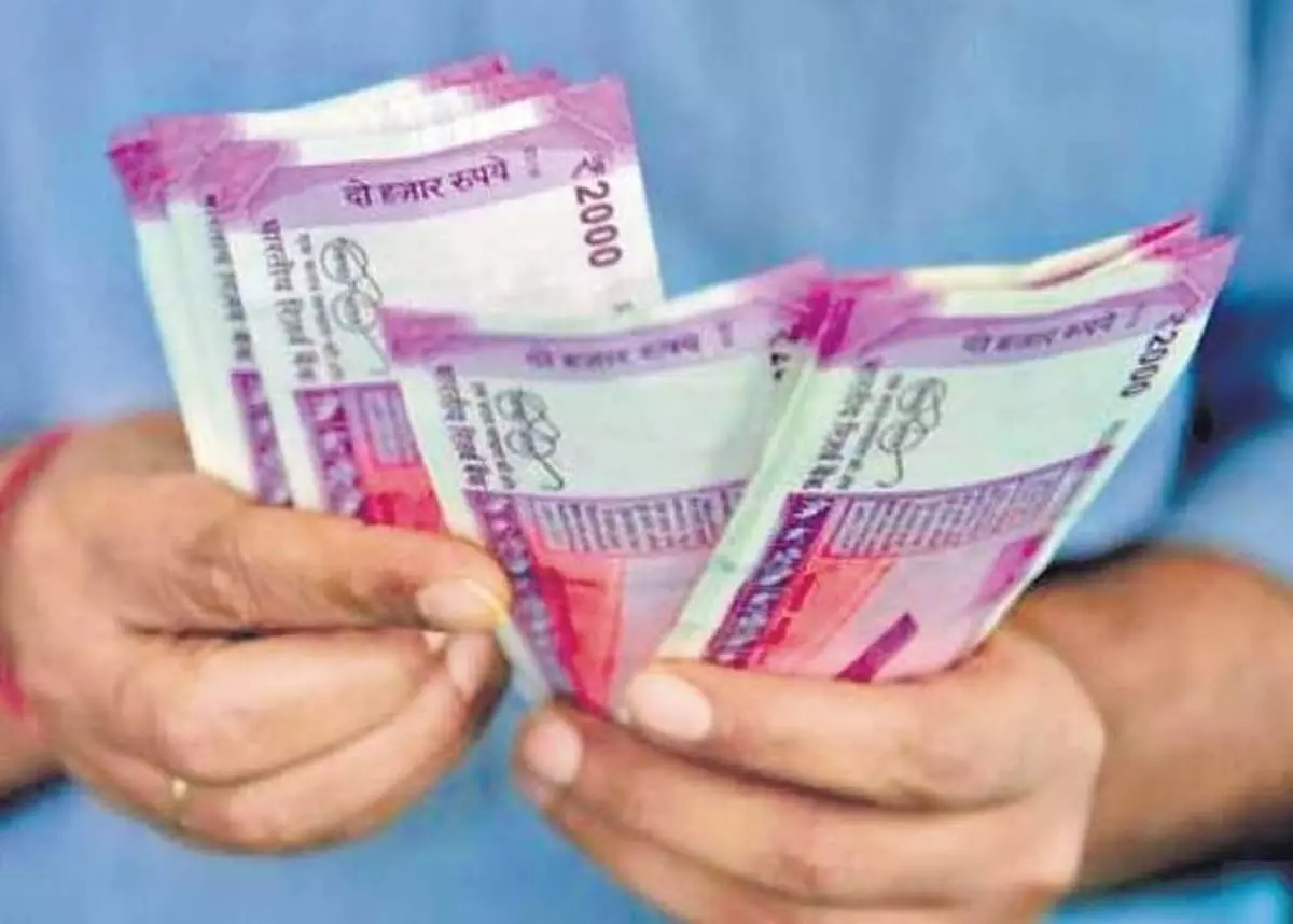 Andhra : विधायक ने आरोप लगाया कि द्वारमपुडी ने केएमसी फंड के 600 करोड़ रुपये लूटे