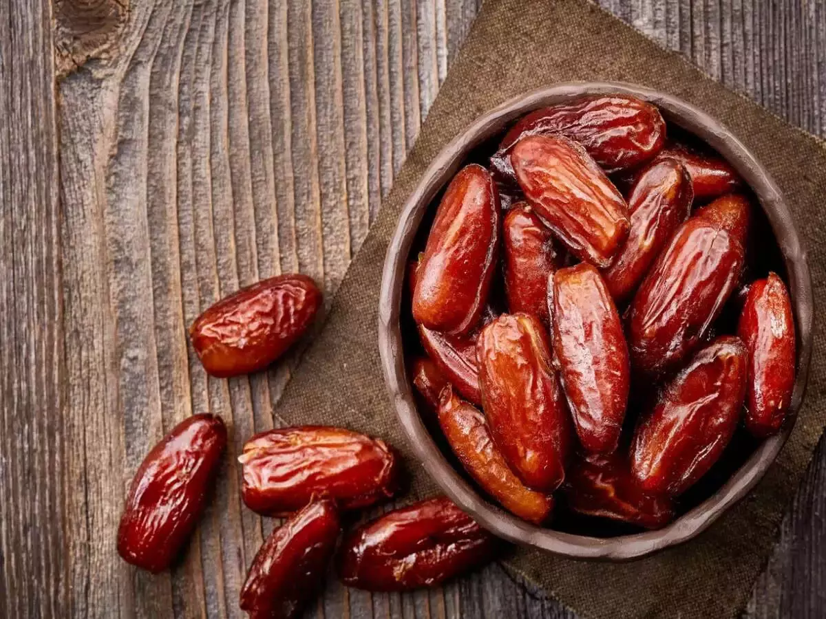 Dates में सबसे अधिक फाइबर गंभीर बीमारियों के लिए बहुत उपयोगी