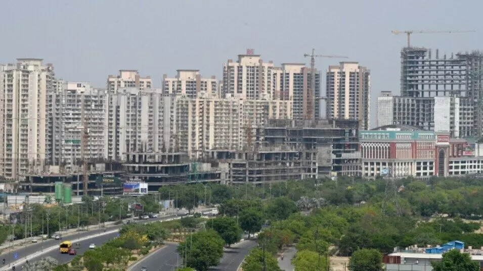 Noida: 18 साल बाद होटलों की भूखंड योजना लाने की तैयारी