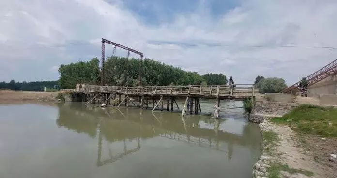 JAMMU: तीन साल बाद भी शालबाग पुल का निर्माण पूरा होने का इंतजार