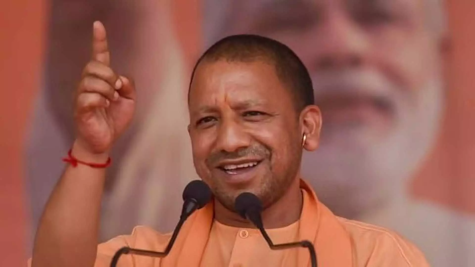 Uttar Pradesh: मुख्यमंत्री योगी आदित्यनाथ ने अधिकारियों से कहा