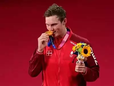 Viktor Axelsen ने लिन डैन की बराबरी की