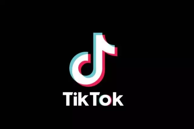 TikTok ने रिवॉर्ड फीचर वापस लेने पर सहमति जताई