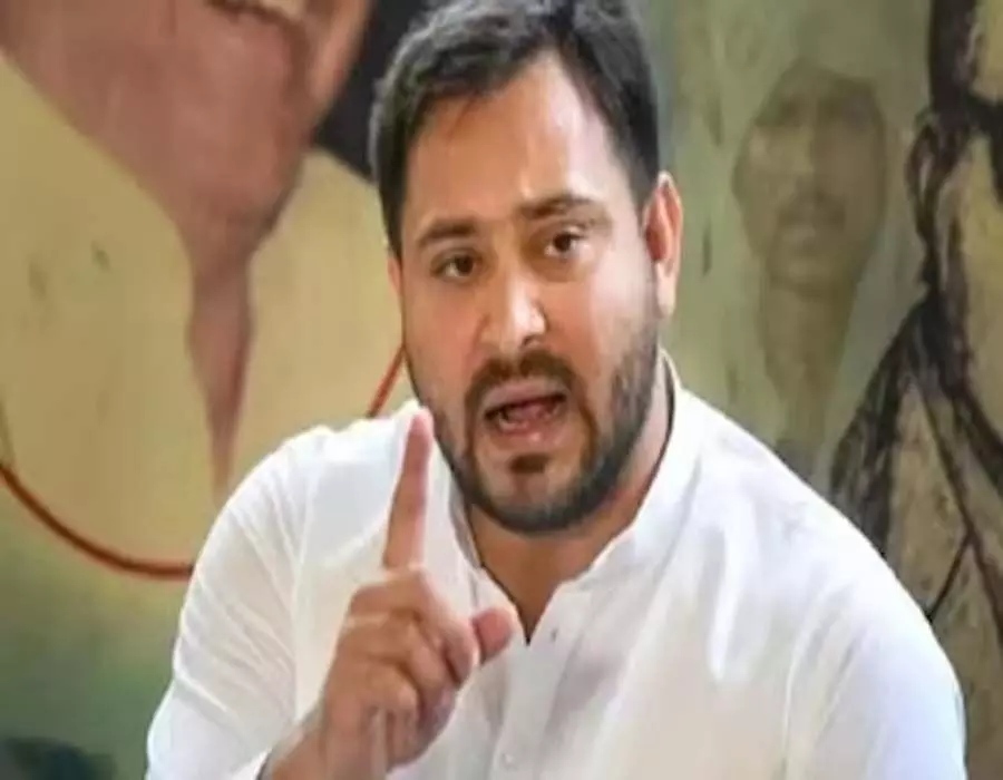 तमिलनाडु के मंत्री की टिप्पणी पर Tejashwi Yadav ने कहा - लोगों को ऐसे बयान देने से बचना चाहिए