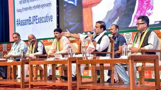 Assam: असम में उपचुनाव के लिए भाजपा, कांग्रेस और उनके सहयोगी तैयार