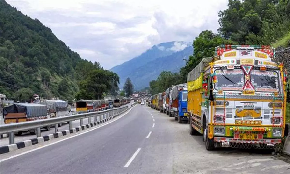 Himachal: यातायात प्रबंधन के लिए नियंत्रण केंद्र स्थापित किया जाएगा