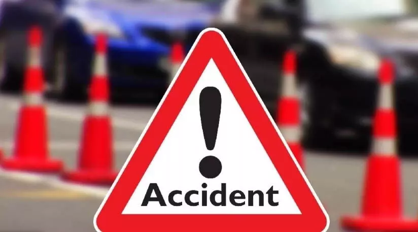 Accident: अज्ञात वाहन की चपेट में आने से मां-बेटी की दर्दनाक मौत