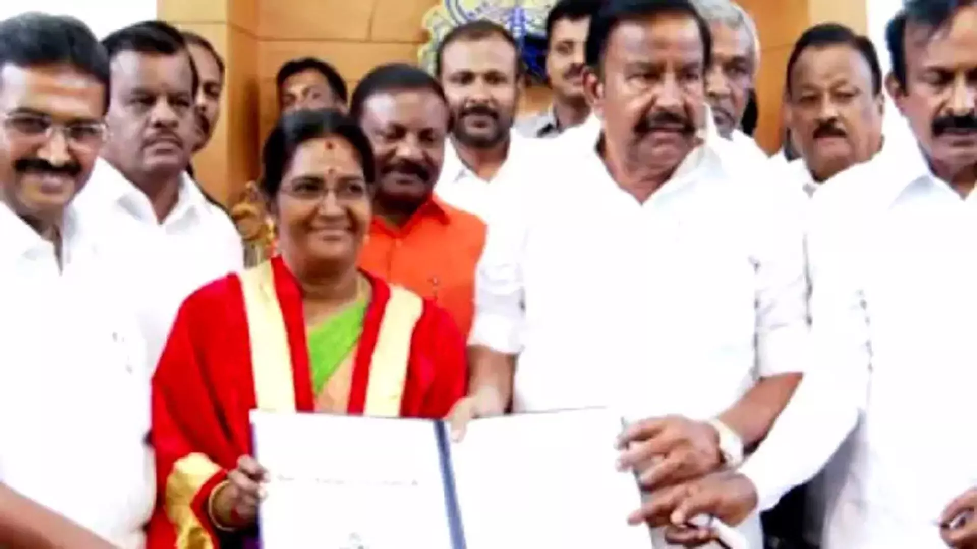 DMK के रंगनायकी निर्विरोध कोयंबटूर के मेयर चुने गए