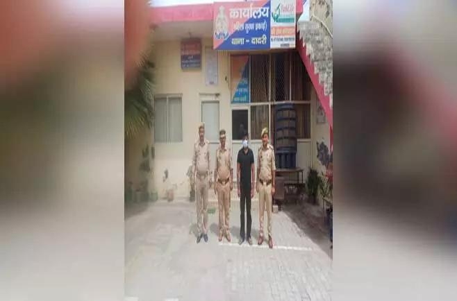 सुरक्षा गार्ड पर कार चढ़ाने की कोशिश करने वाला गिरफ्तार, स्कॉर्पियो सीज, VIDEO