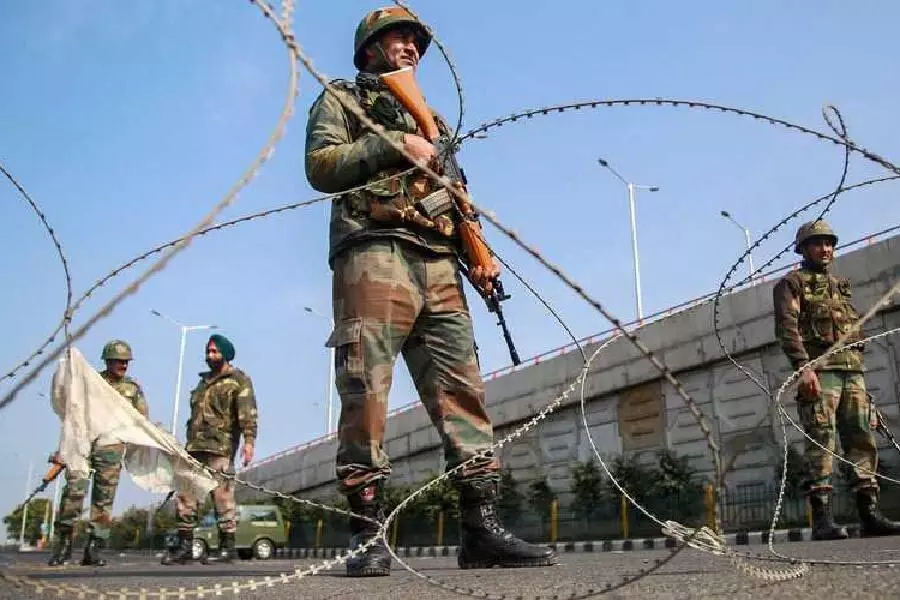 बांग्लादेश राजनीतिक संकट: BSF ने भारत-बांग्लादेश सीमा पर हाई अलर्ट जारी किया
