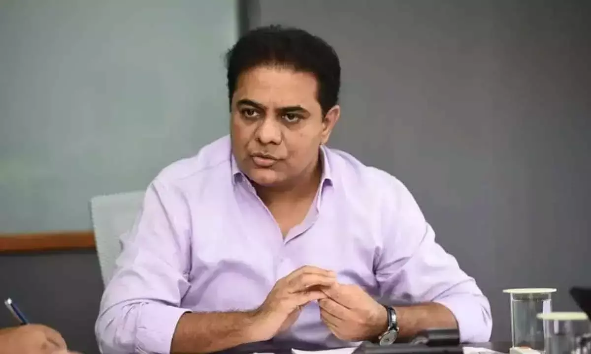 दलित महिला पर पुलिस की बर्बरता से KTR नाराज