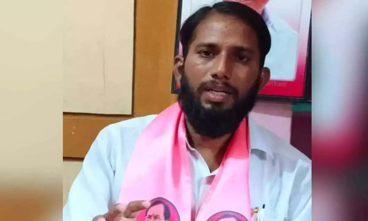 BRS जिला समन्वयक कुरुवा पलय्या ने विधायक विजयुडु की गिरफ्तारी की कड़ी निंदा की