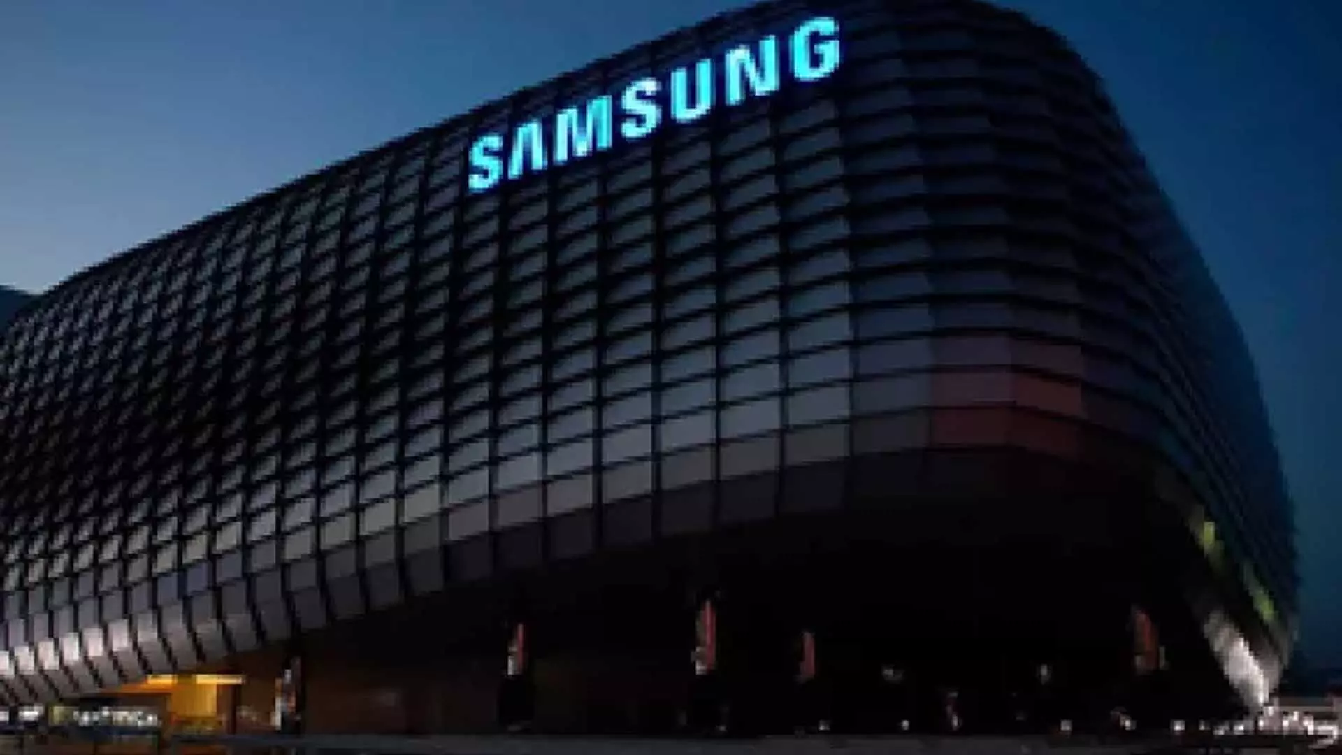 Samsung ने मोबाइल के लिए उद्योग-अग्रणी AI चिप का बड़े पैमाने पर उत्पादन शुरू किया