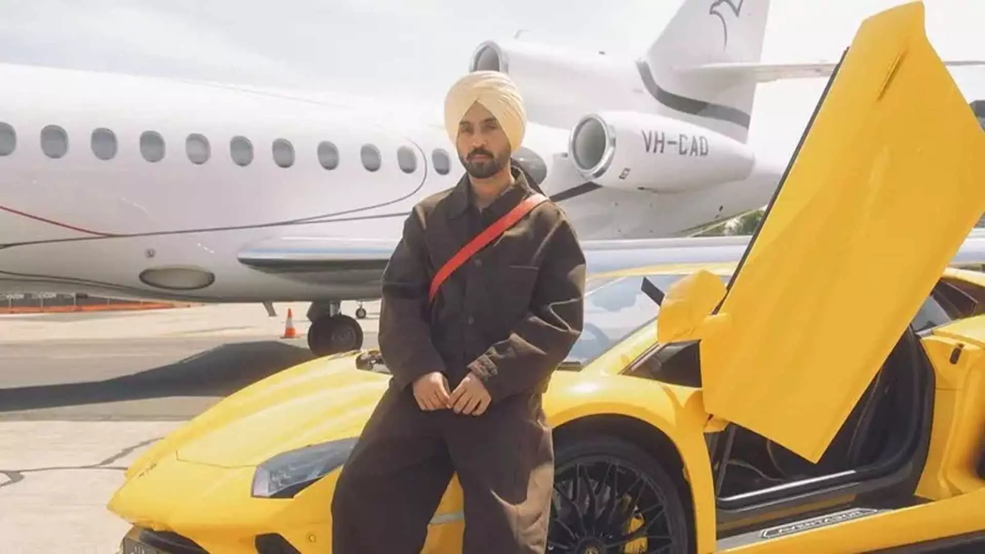 Diljit Dosanjh के पास 6.4 करोड़ की कीमत की शानदार कार कलेक्शन