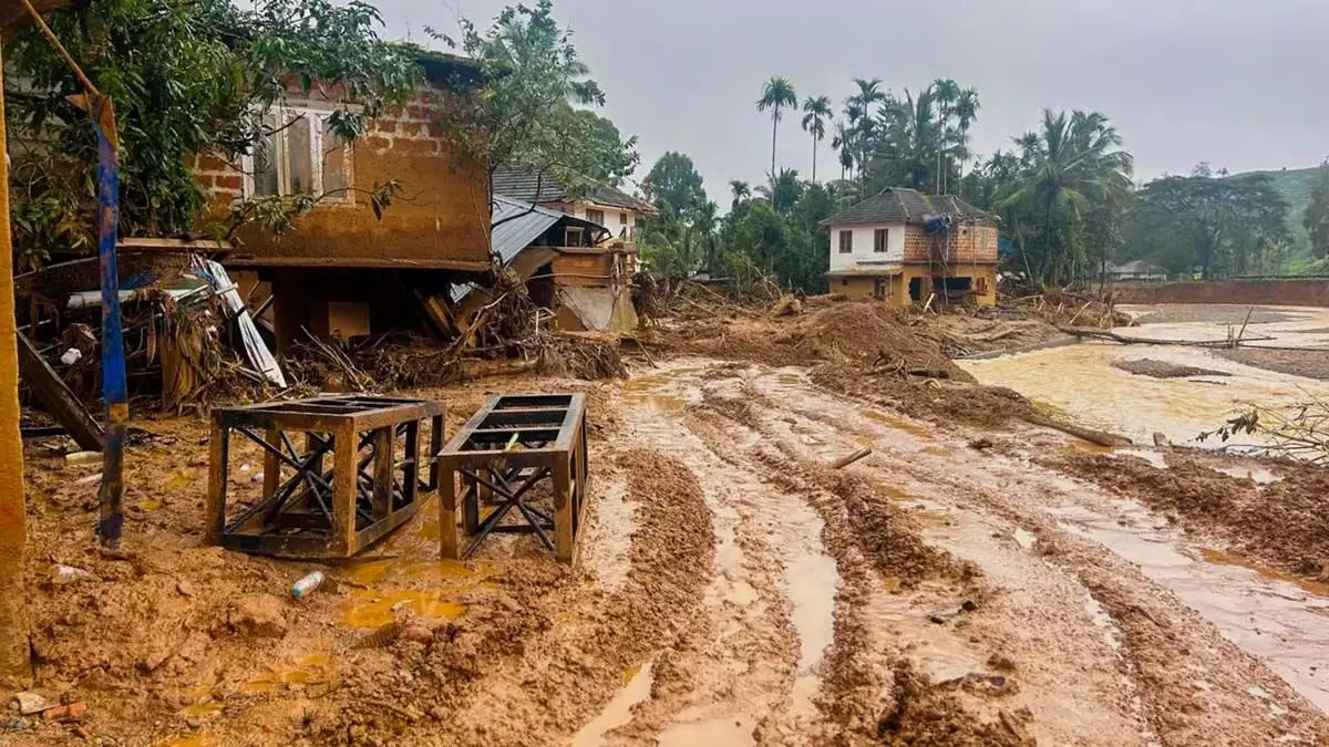 Kerala : वायनाड में प्रवासी मजदूरों के लिए स्कूल बने घर