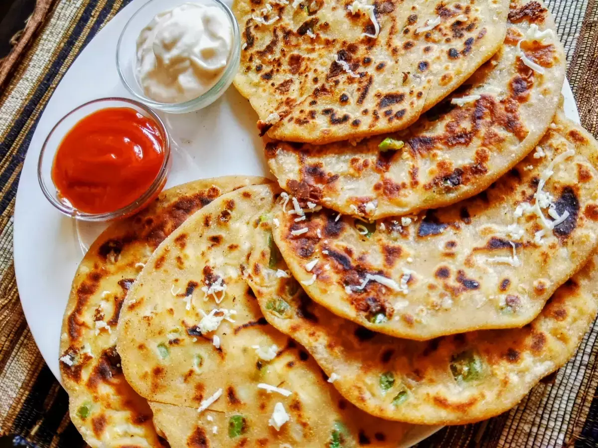 Cheese Chili Paratha ,मिलेगा भरपूर पोषण