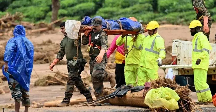 KERALA :  वायनाड भूस्खलन 413 लोगों की मौत