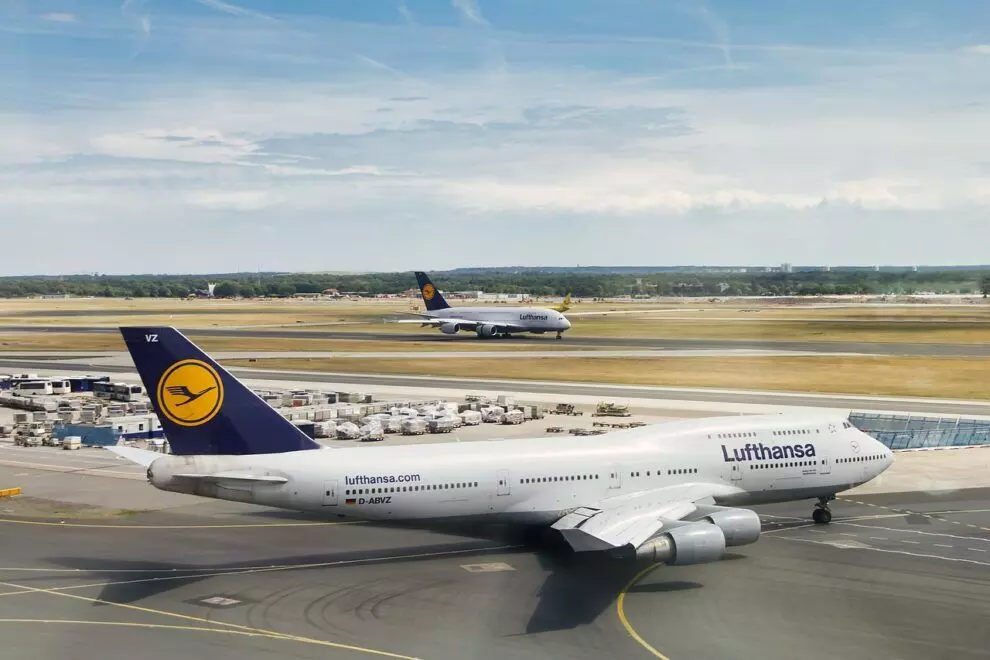 Lufthansa 13 अगस्त तक ईरान, इराक के हवाई क्षेत्र से दूर रहेगा