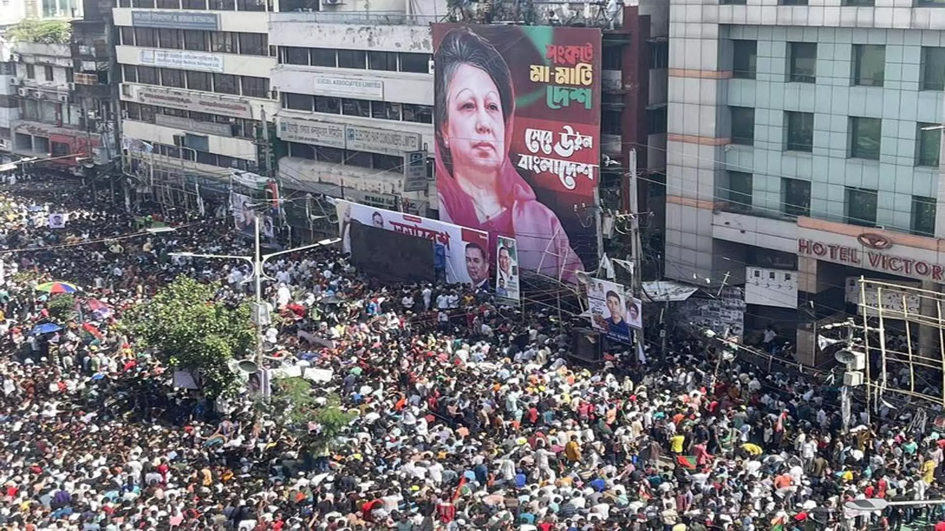 Khaleda Zia ने कहा, बांग्लादेश का पुनर्निर्माण बदला से नहीं, बल्कि प्रेम और शांति से होगा