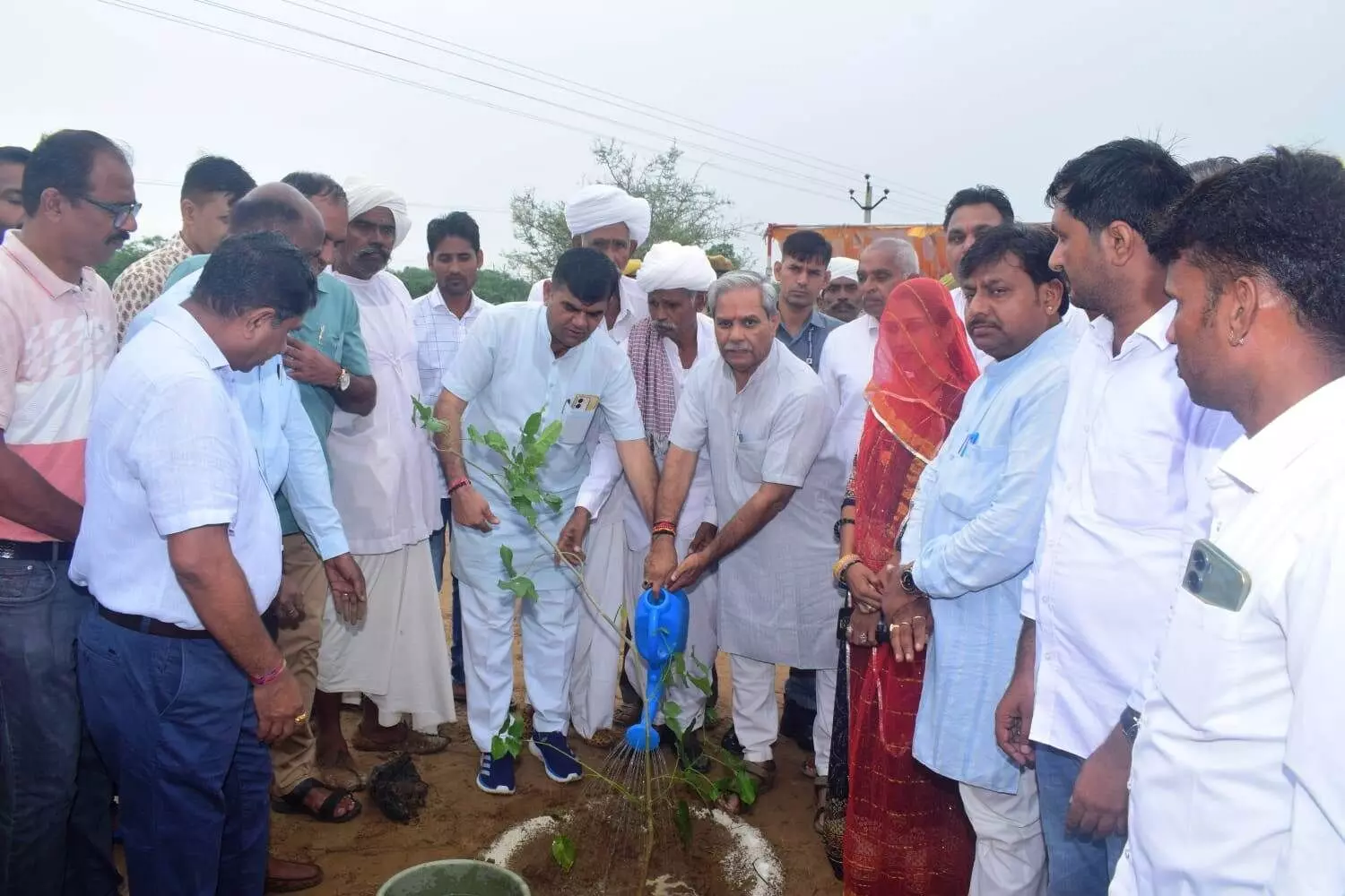 Jalore: हरियाली तीज पर वालेरा में सघन वृक्षारोपण कार्यक्रम के ब्लॉक स्तरीय कार्यक्रम