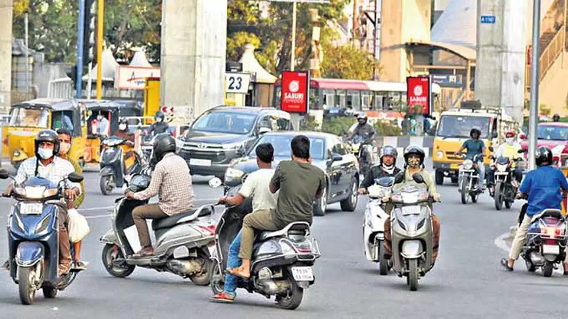 Hyderabad ट्रैफिक पुलिस गलत दिशा में वाहन चलाने वालों के खिलाफ सख्त कार्रवाई करेगी