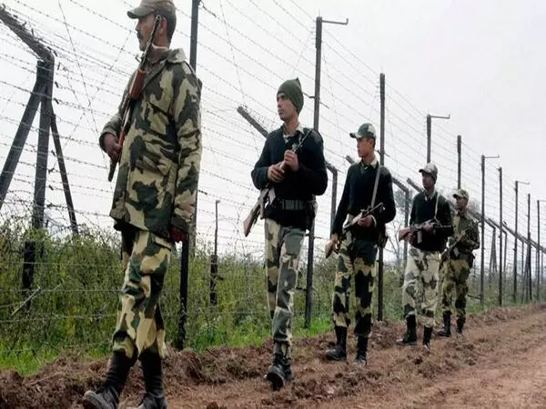 BSF ने बांग्लादेशी नागरिकों को भारतीय क्षेत्र में घुसने से रोका