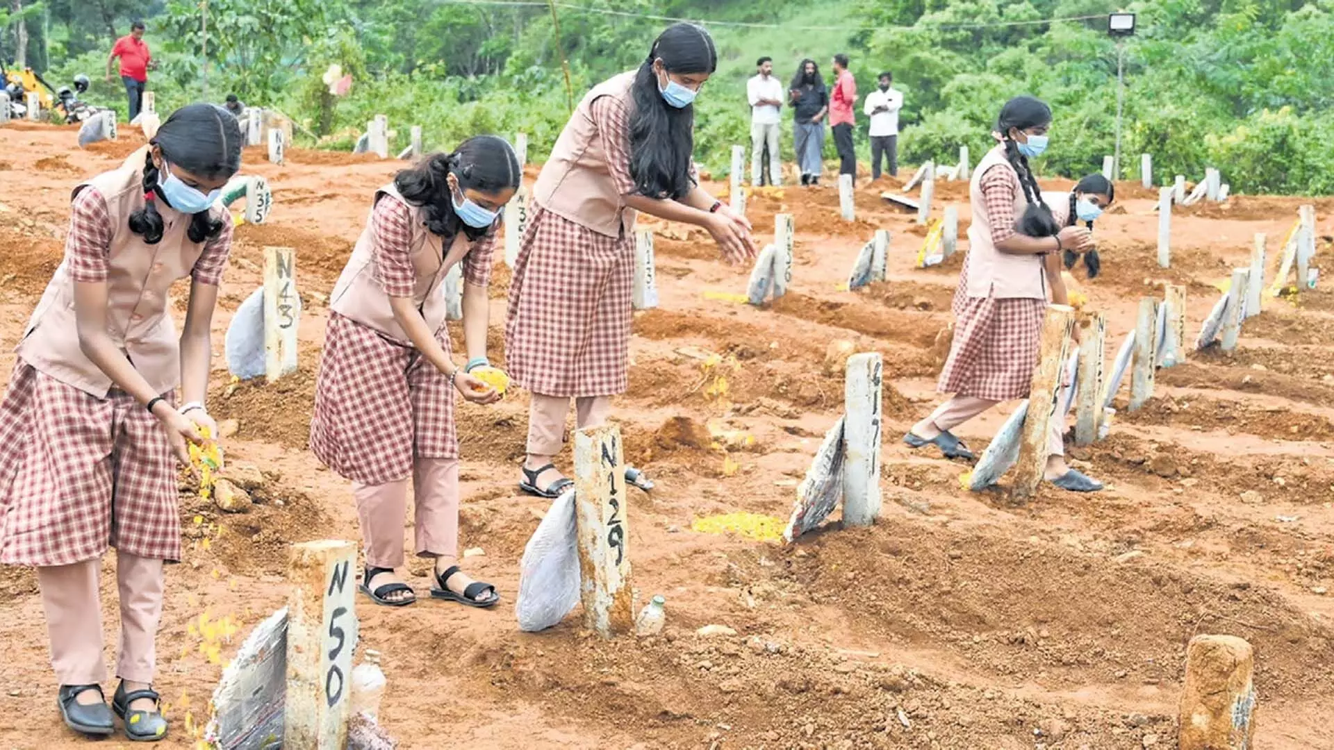 Wayanad landslide:पीड़ितों के लिए व्यापक पुनर्वास पैकेज की मांग की गई