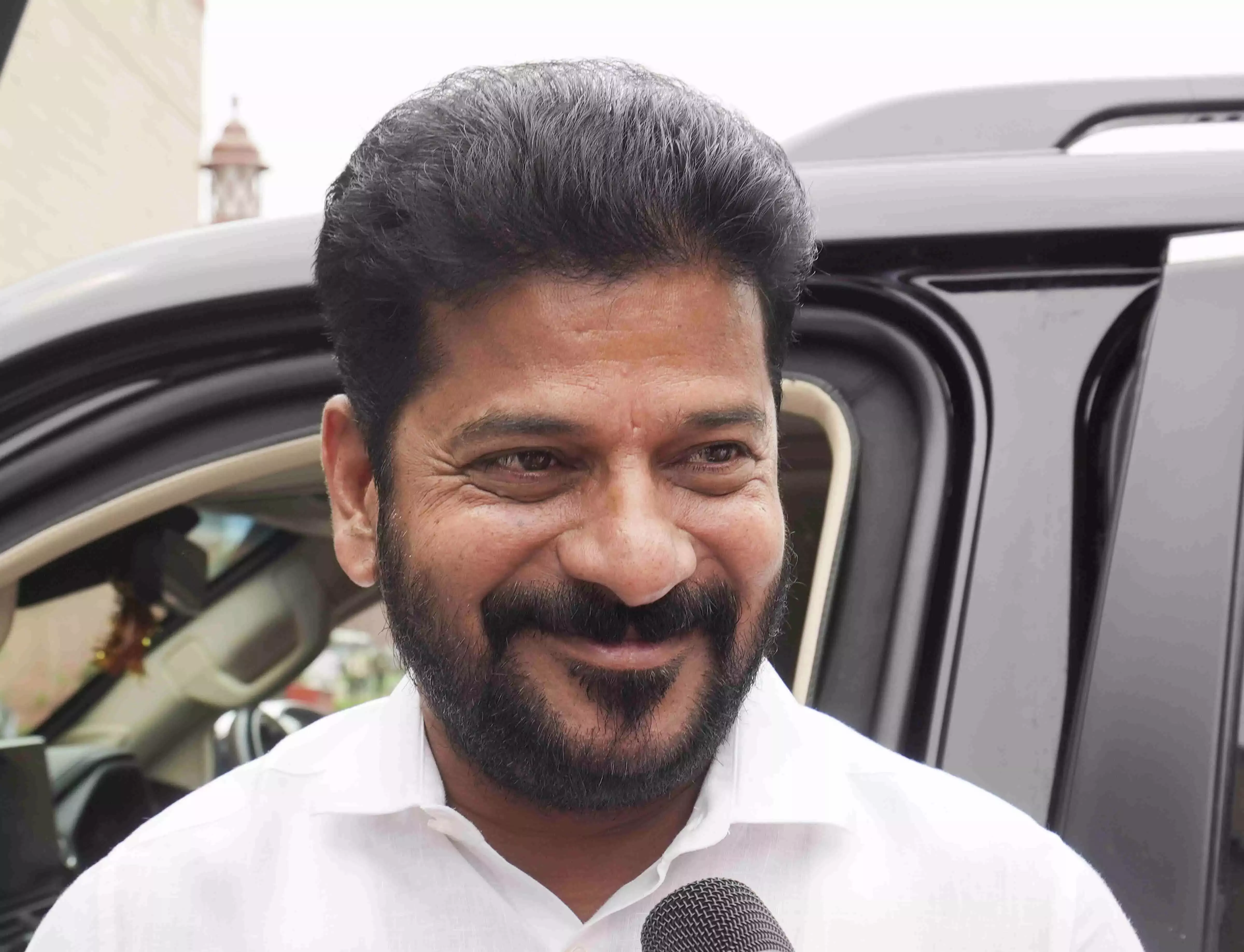 CM Revanth Reddy गूगल और अमेजन के प्रतिनिधियों से मिलेंगे