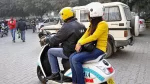 Bike taxi वाले ने डाला एयर होस्टेस की आबरू पर हाथ