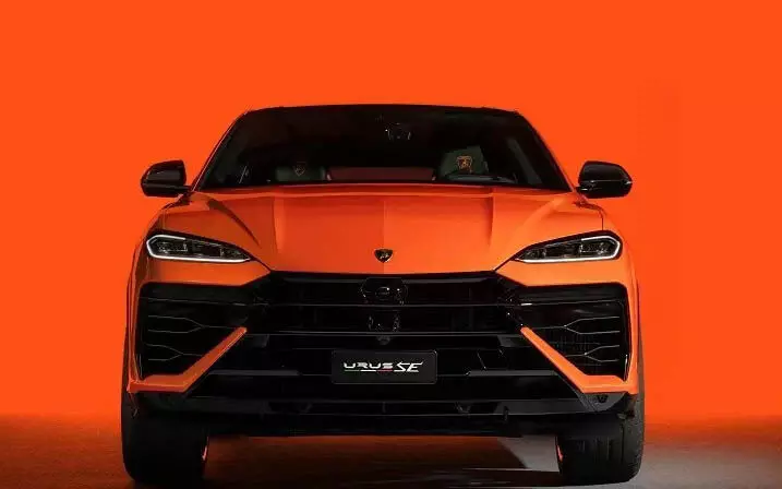 Lamborghini Urus SE को भारत में लॉन्च कर दिया