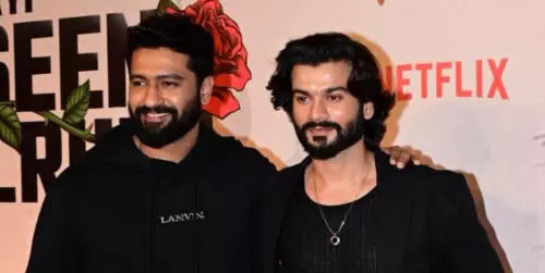 Vicky Kaushal ने सनी कौशल को दी बधाई