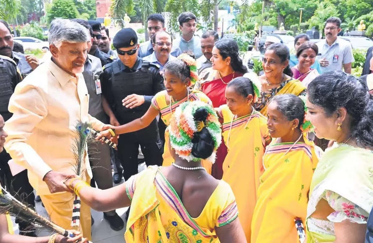 Andhra : मुख्यमंत्री एन चंद्रबाबू नायडू ने कहा, आदिवासियों के बीच गरीबी मिटाएंगे