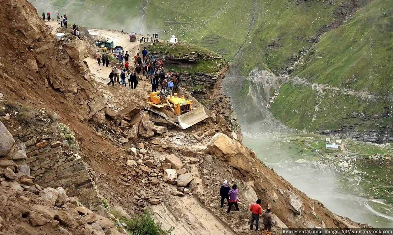 भूस्खलन को राष्ट्रीय आपदा घोषित करने का नहीं कोई प्रावधान, यूपीए सरकार ने संसद में बताई थी वजह