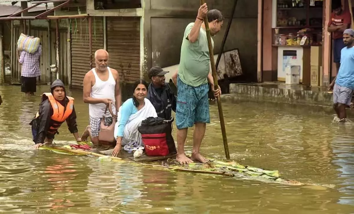 Assam  के मुख्यमंत्री ने गुवाहाटी में विनाशकारी बाढ़ के लिए