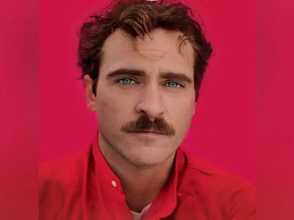 Joaquin Phoenix ने प्रोडक्शन से कुछ दिन पहले टॉड हेन्स के साथ अनटाइटल्ड रोमांस फिल्म छोड़ी