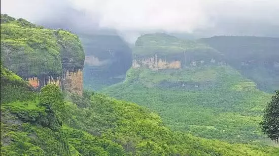 Pune: अधिकारी किलों के लिए ऑनलाइन टिकट सुविधा शुरू करेंगे