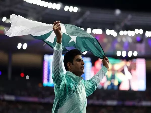 भाला फेंक के दिग्गज अरशद नारदीम का Pakistan में शानदार स्वागत