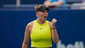 Anisimova ने टोरंटो में सबालेंका को हराकर पहली बार WTA 1000 सेमीफाइनल में प्रवेश किया