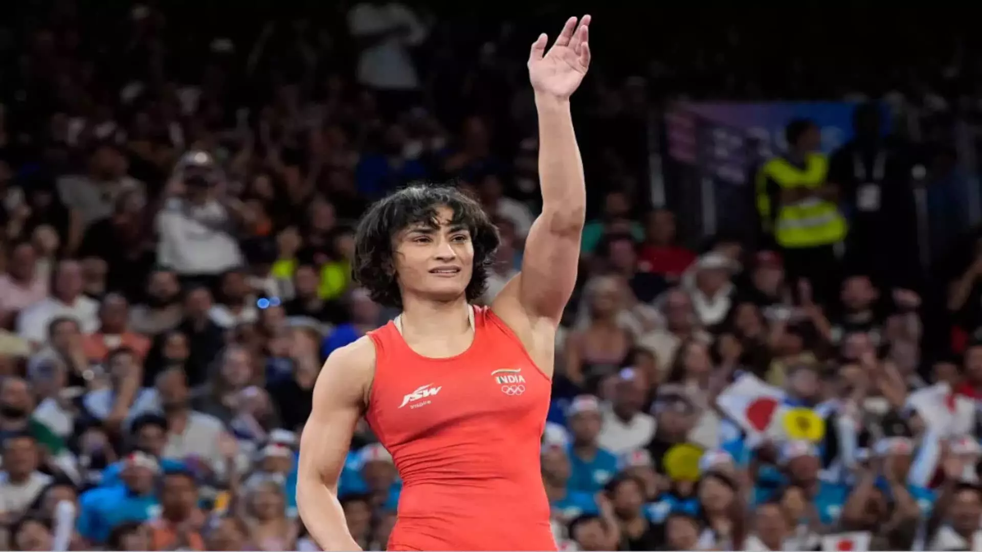 Vinesh Phogat के ओलंपिक अयोग्य घोषित होने पर सेलेब्स